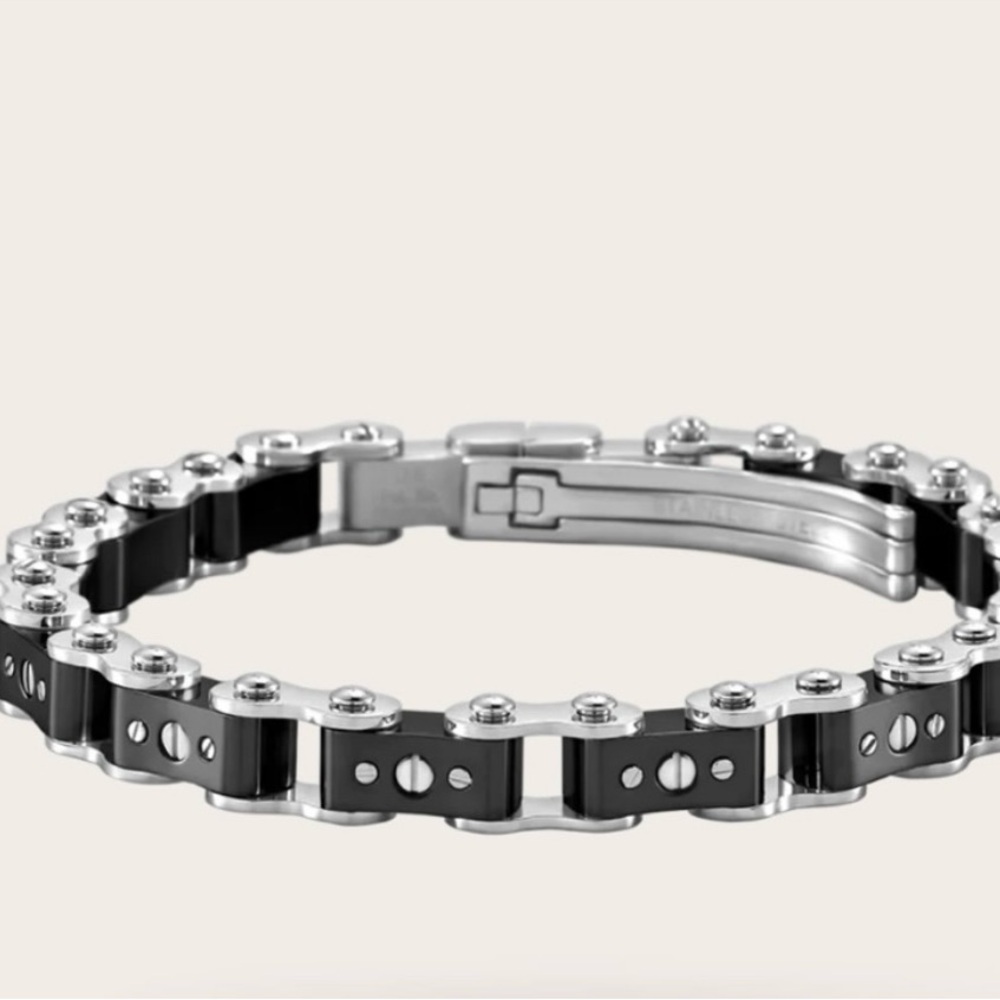Icelink bicycle bracelet